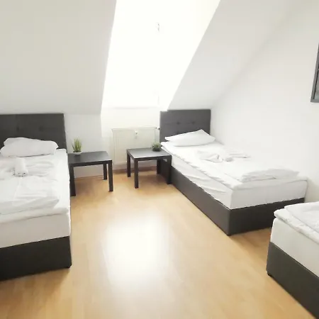 Sunnyhome Monteurwohnungen Und In Apartment