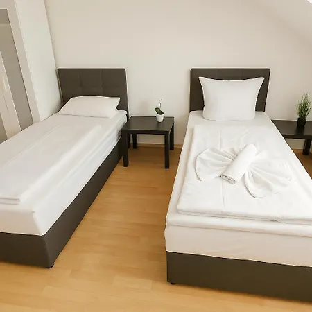 Διαμέρισμα Sunnyhome Monteurwohnungen Und In Ερφούρτη