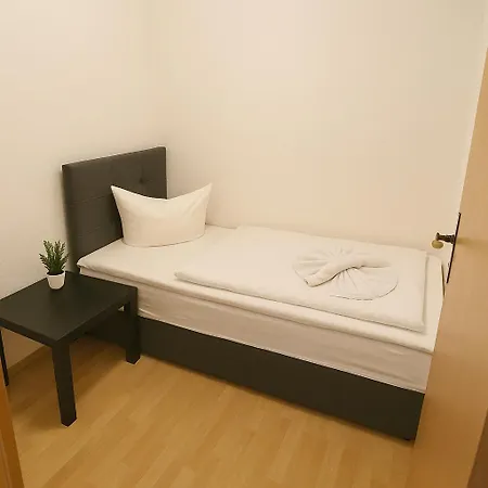 Sunnyhome Monteurwohnungen Und In Apartment